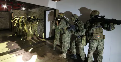 Unit 13 Outdoor Adventures, airsoft in Nuth, foto 3