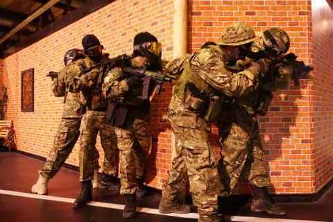 Unit 13 Outdoor Adventures, airsoft in Nuth, foto 7